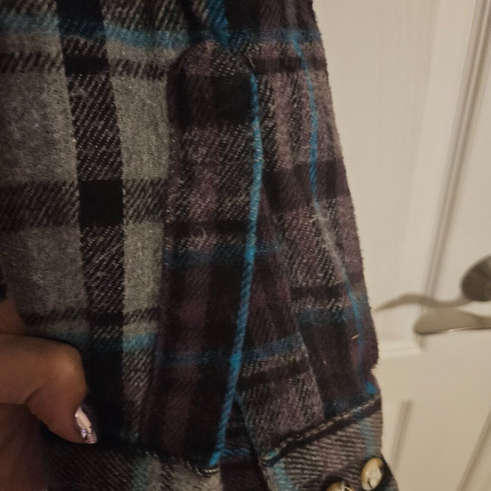 Flannel Jacket - image 8